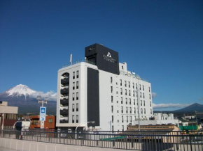Отель Fujinomiya Fujikyu Hotel  Фудзиёсида